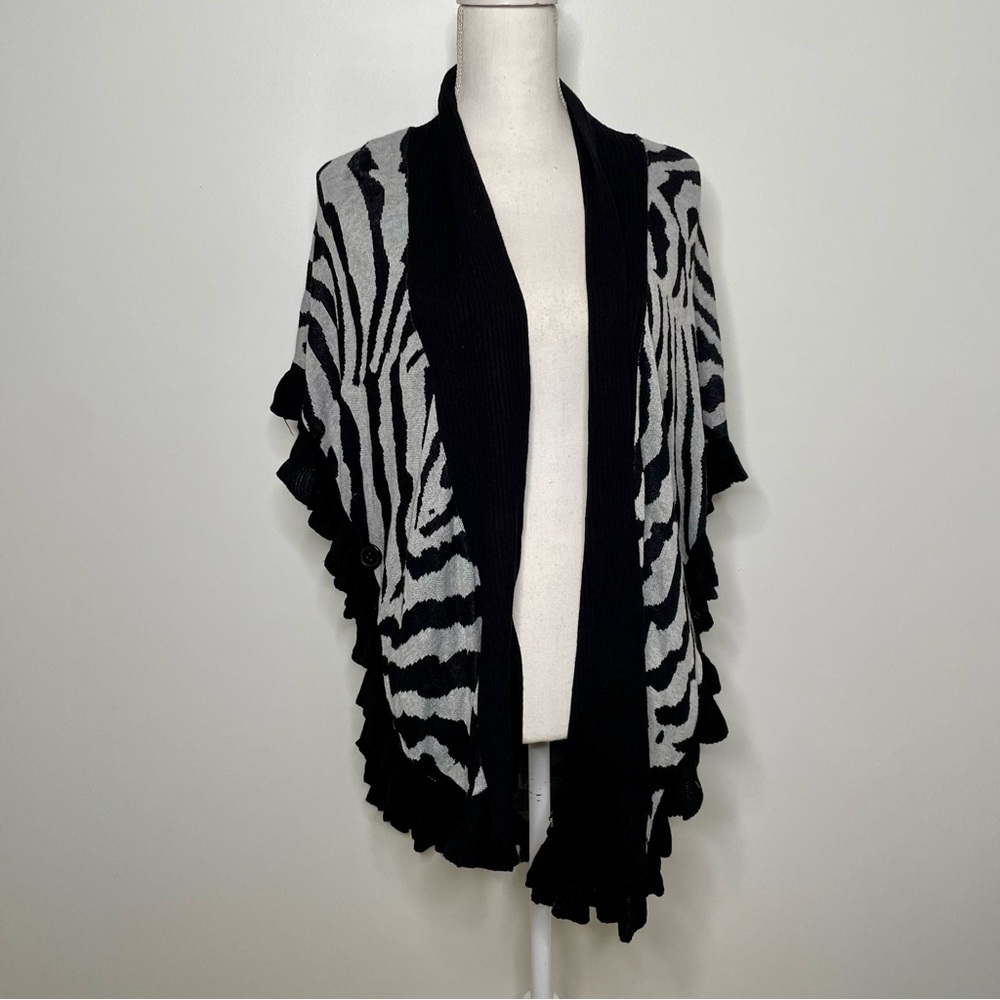 Joseph A. Black gray zebra poncho Cardigan Shawl size medium